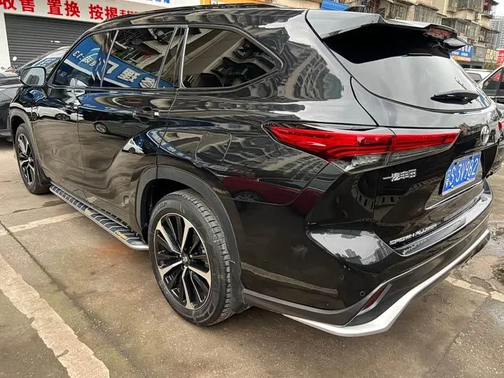 TOYOTA CROWN CRUISER CROWN LAND CRUISER 2 2022