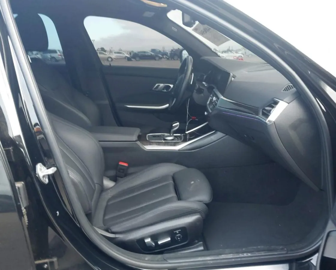 BMW 330I 2020