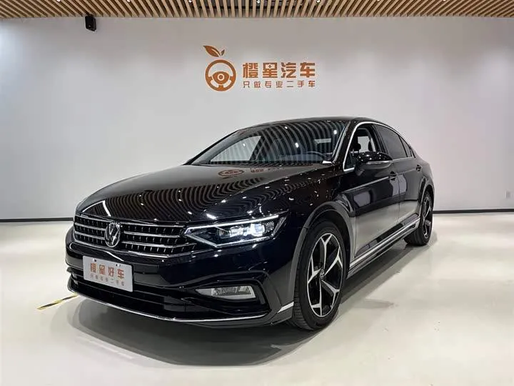 VOLKSWAGEN MAGOTAN 330TSI DSG 2023