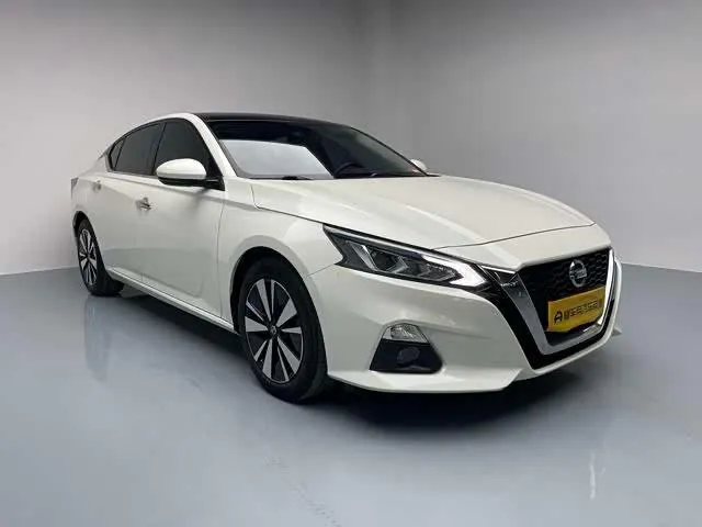 NISSAN TEANA 2021