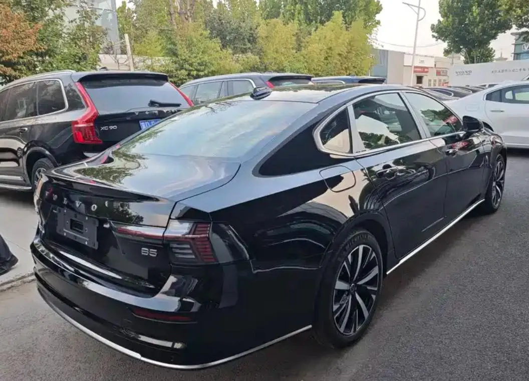 VOLVO S90 LUXURY 2026