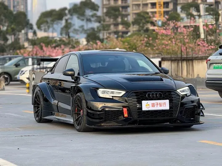 AUDI RS 3 2018