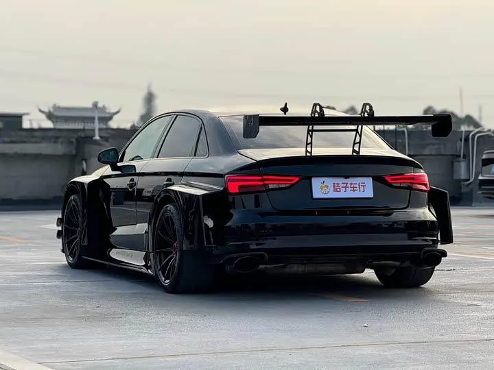 AUDI RS 3 2018