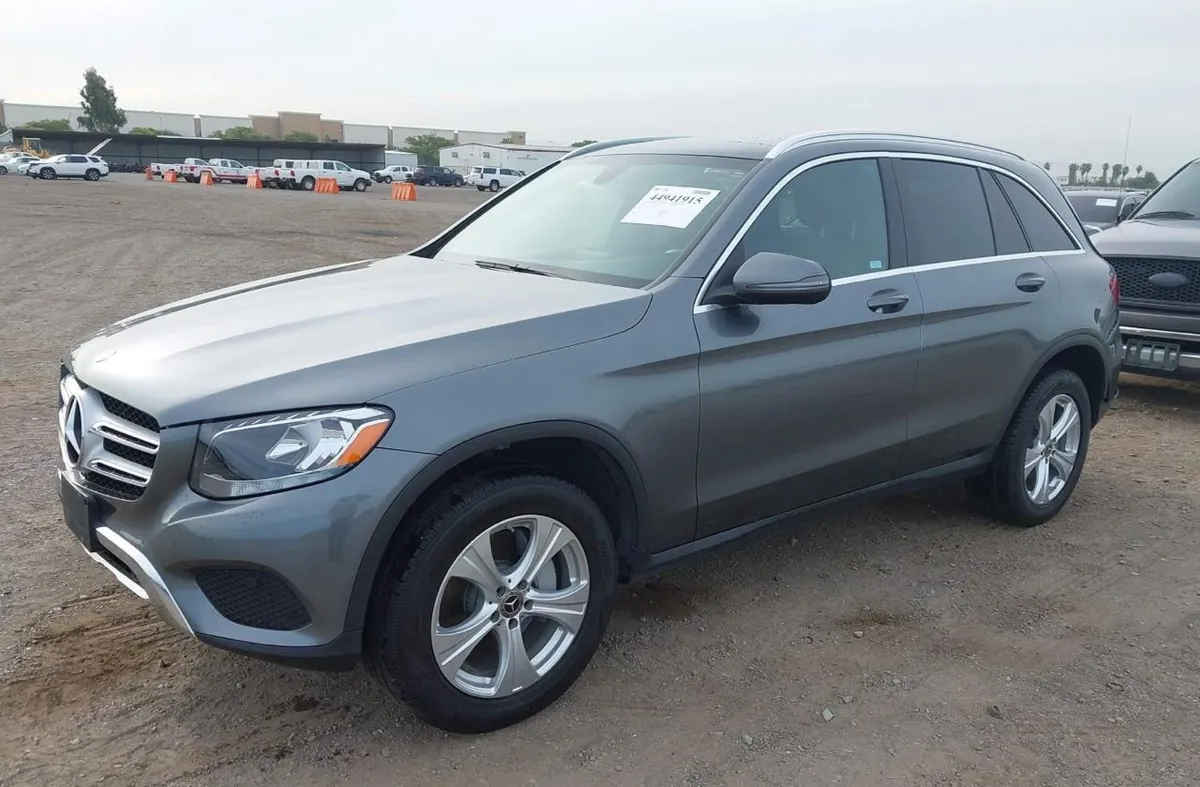 MERCEDES-BENZ GLC 300 2018