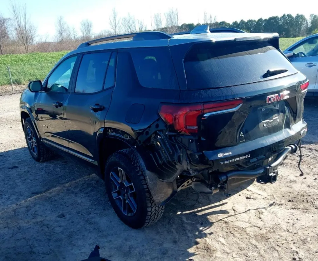 GMC TERRAIN AWD AT4 2026