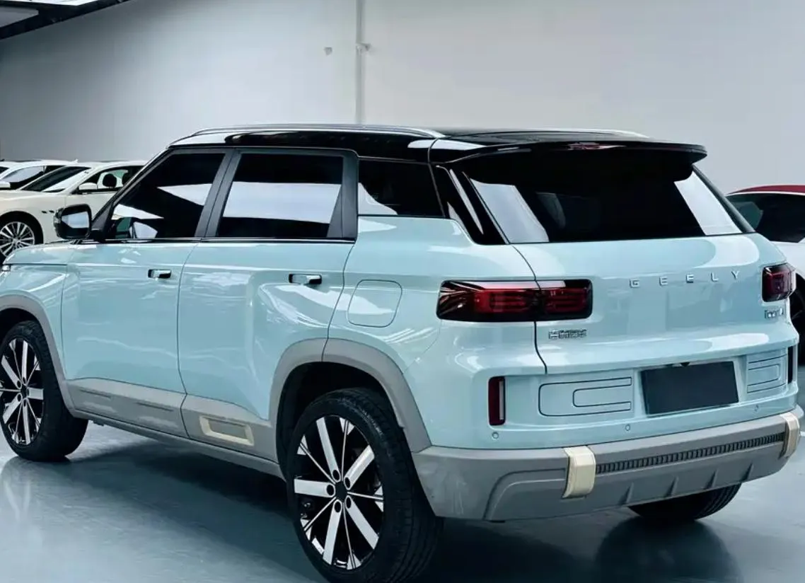 GEELY ICON 2023