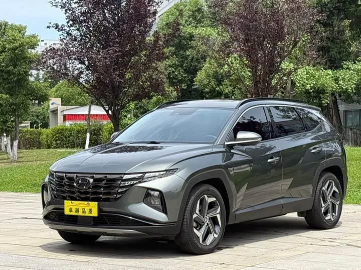 HYUNDAI TUCSON PREMIUM 2022