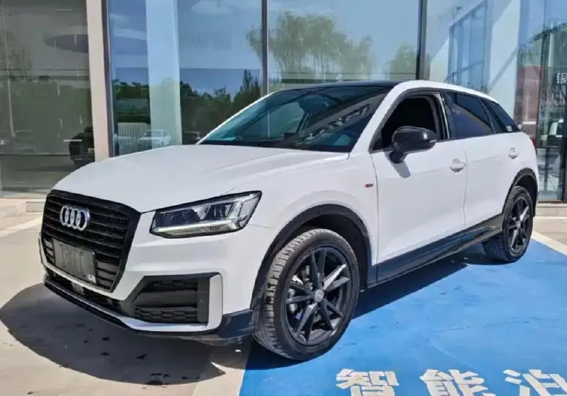 AUDI Q2L 2021