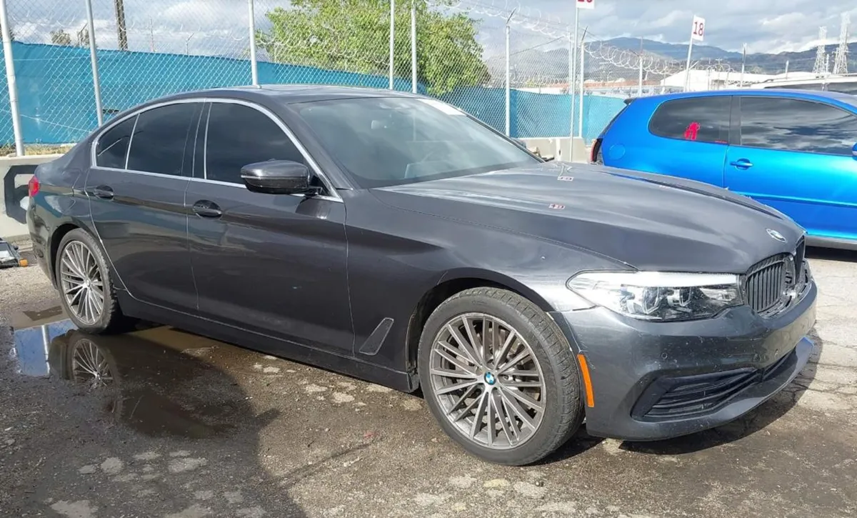 BMW 530E IPERFORMANCE 2020