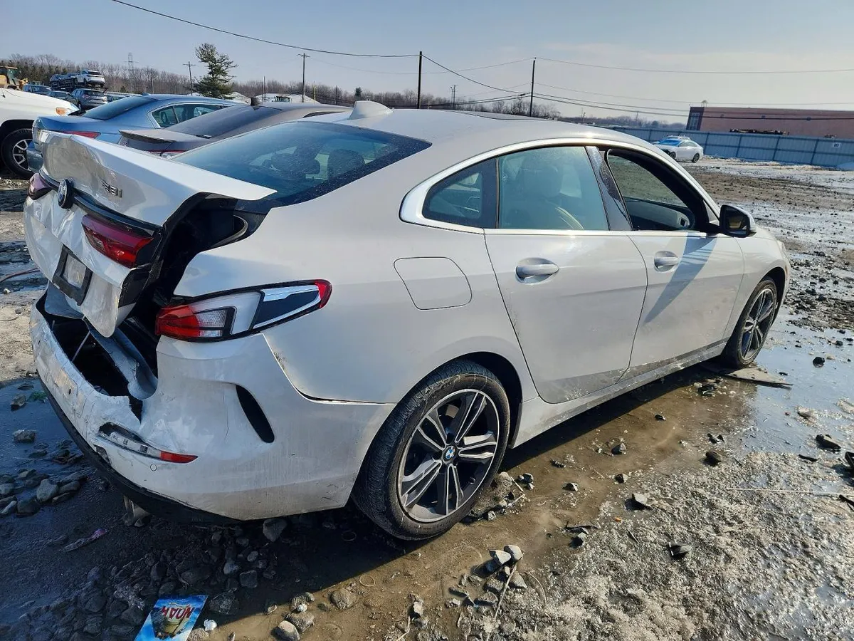 BMW 228XI 2022