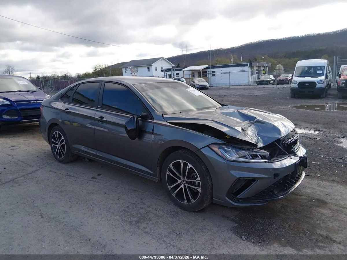 VOLKSWAGEN JETTA SPORT 2025