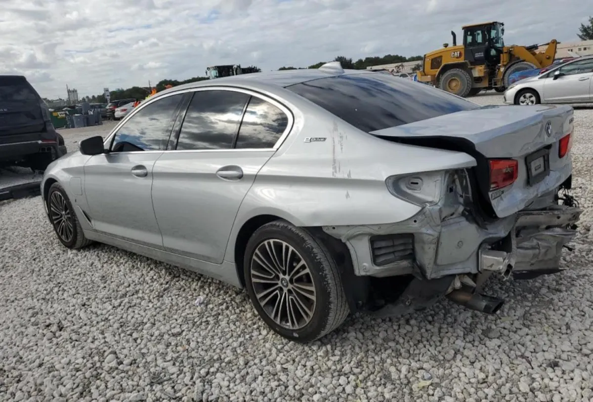 BMW 530E 2019