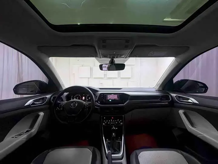VOLKSWAGEN T-CROSS 280TSI DSG COMFORT 2022