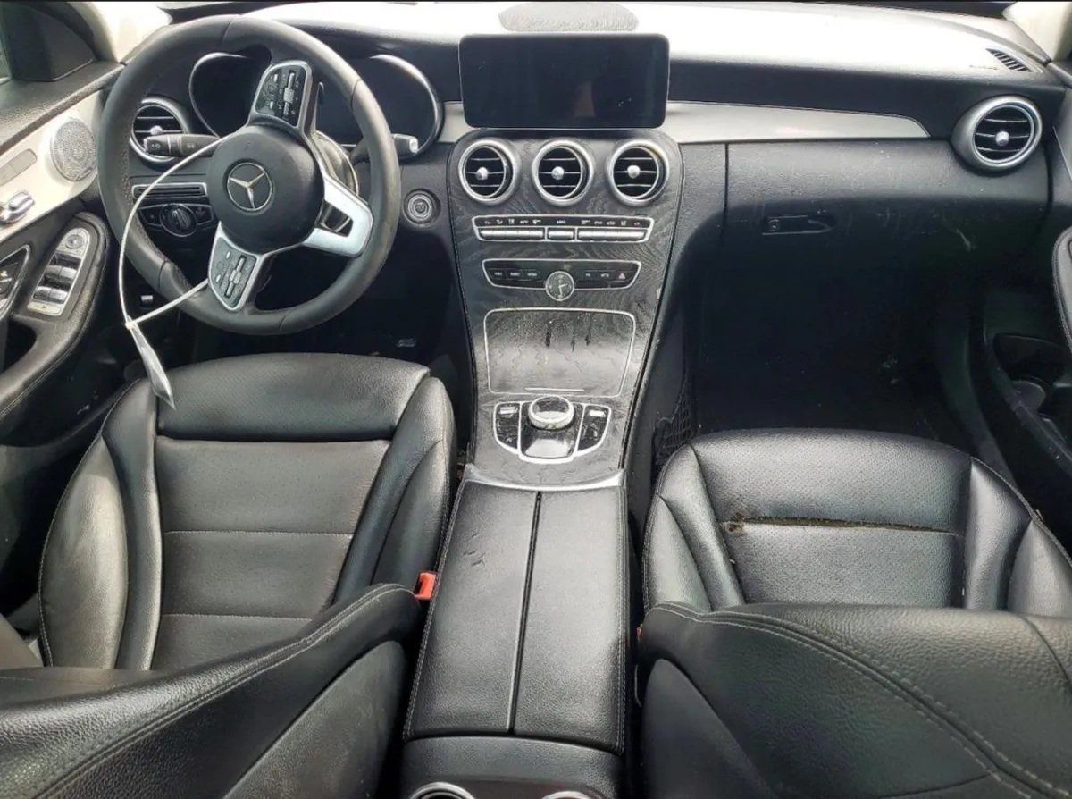 MERCEDES-BENZ C-CLASS 300 2020