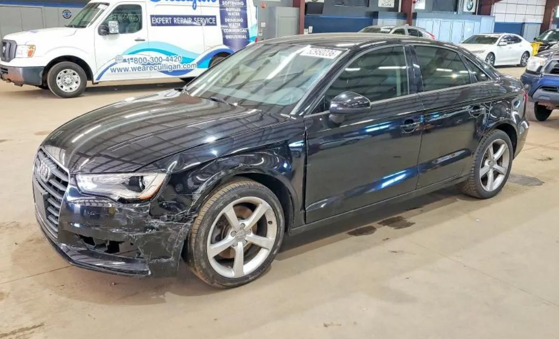 AUDI A3 PREMIUM 2015