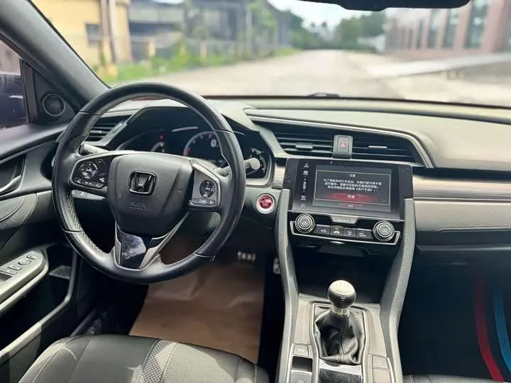 HONDA CIVIC HATCHBACK 220TURBO 2021