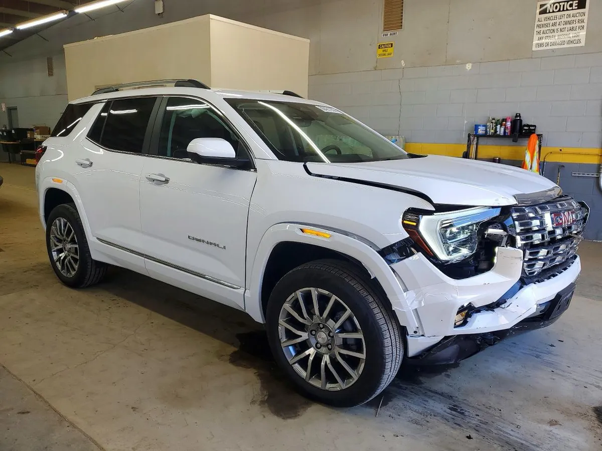 GMC TERRAIN DENALI AWD 2026