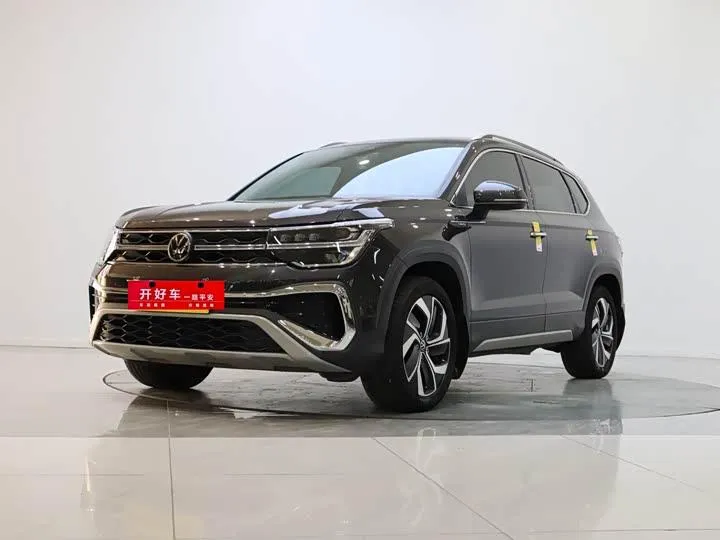 VOLKSWAGEN THARU MOON THARU 300TSI 2WD MOON 2024
