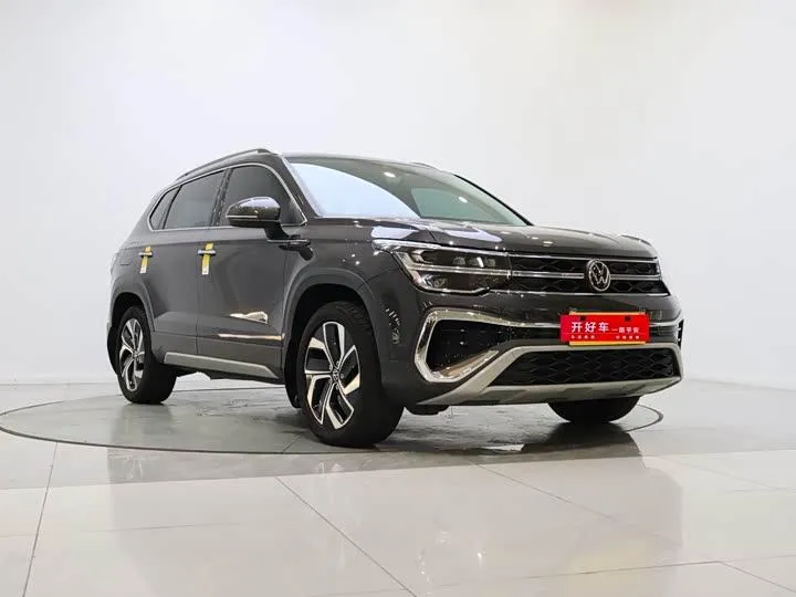 VOLKSWAGEN THARU MOON THARU 300TSI 2WD MOON 2024