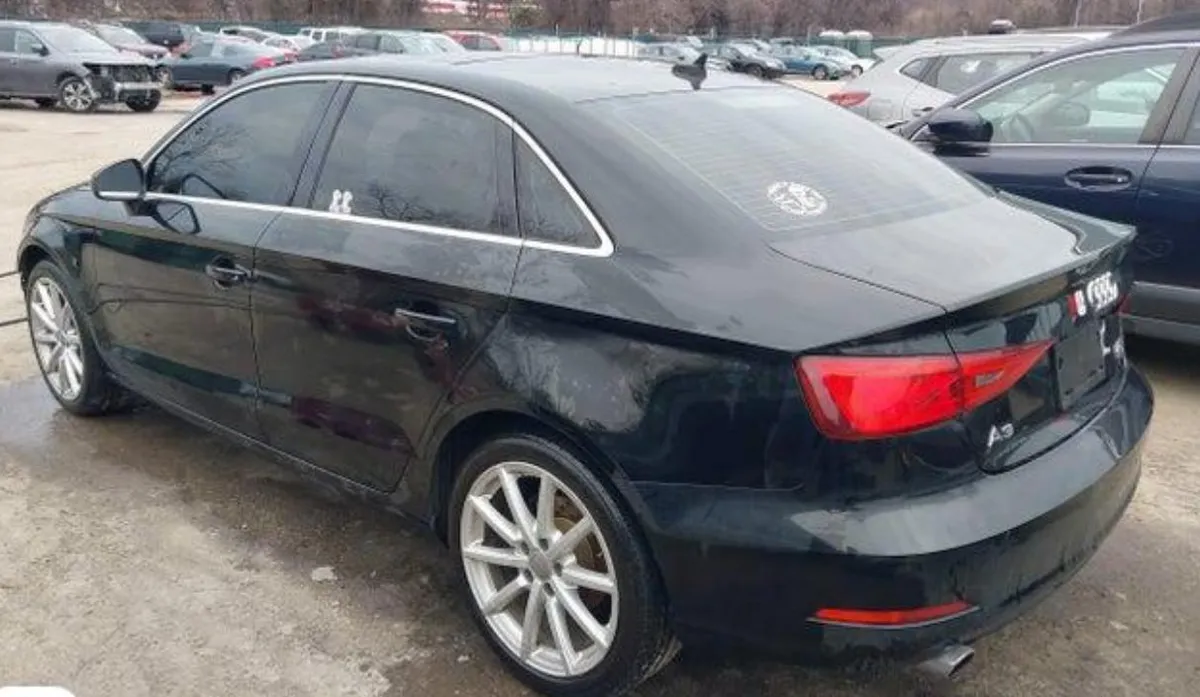 AUDI A3 2.0T PREMIUM 2015