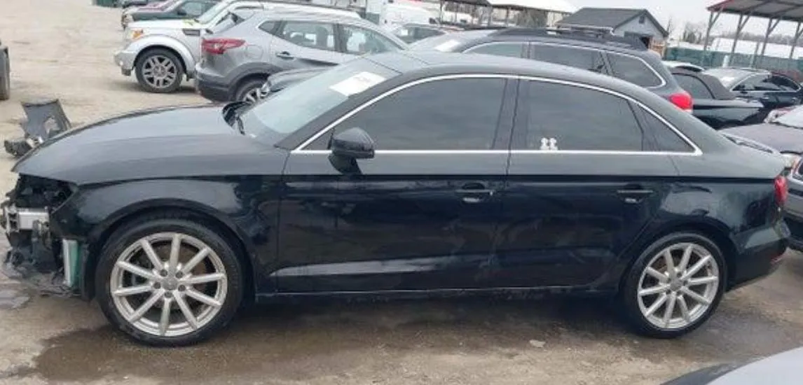 AUDI A3 2.0T PREMIUM 2015