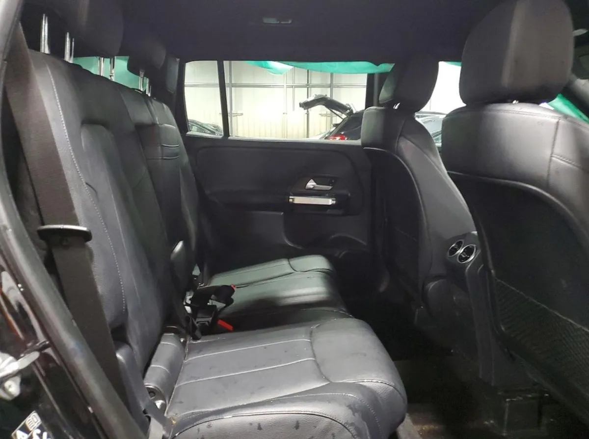 MERCEDES-BENZ GLB 250 4MATIC 2022