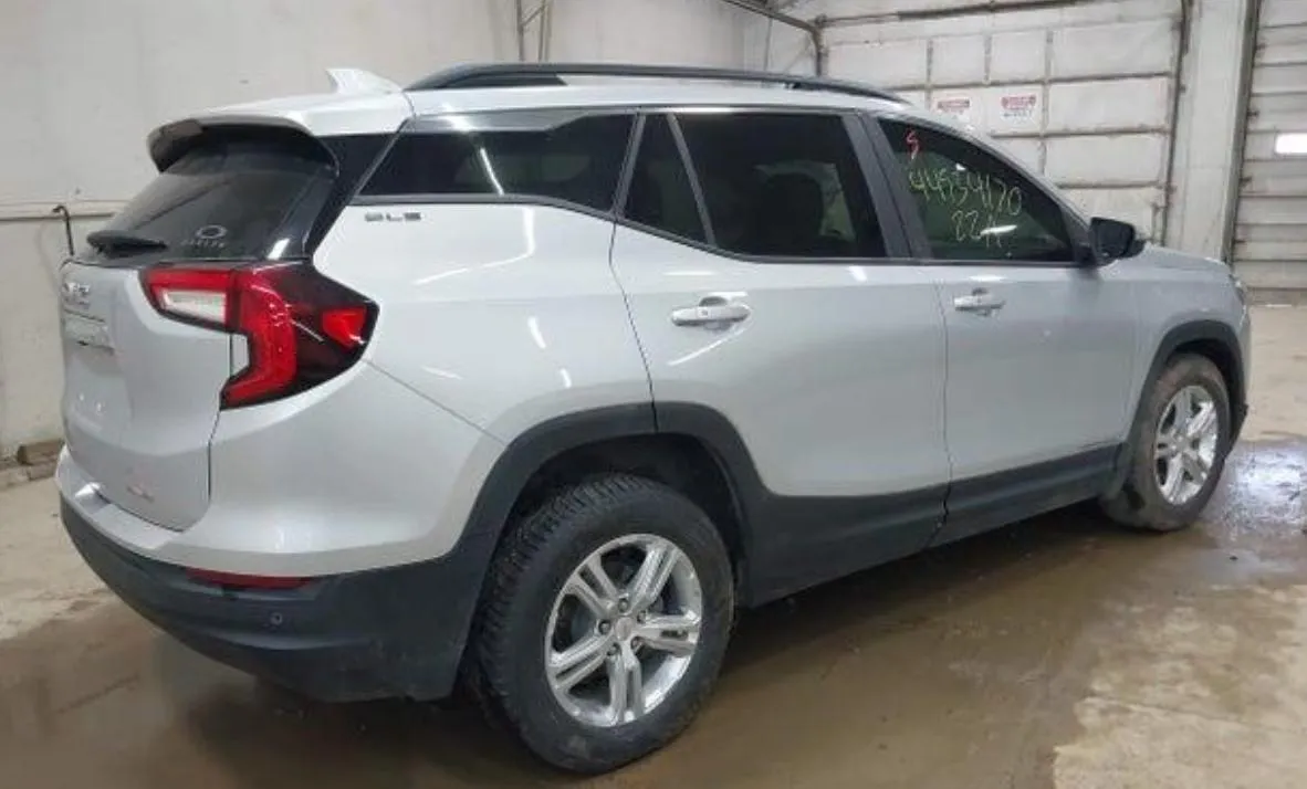 GMC TERRAIN AWD SLE 2022