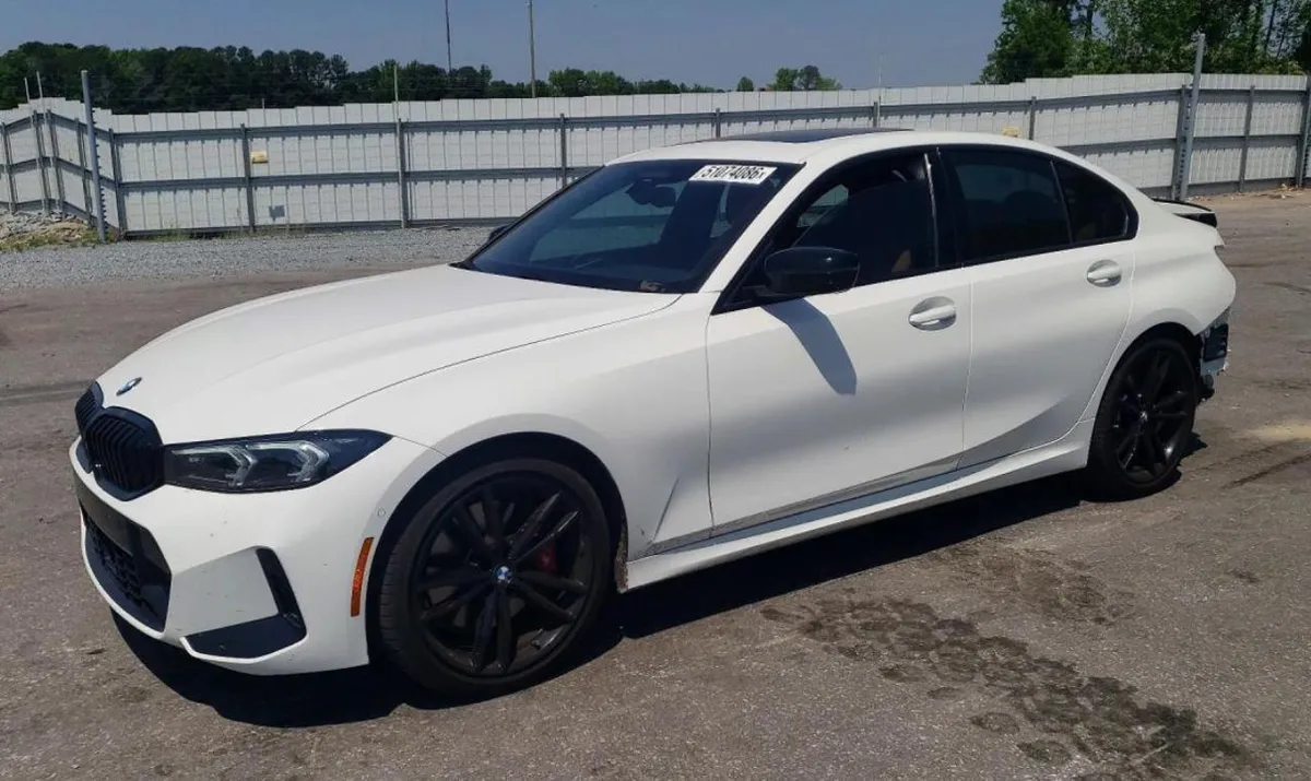BMW 330XI 2023