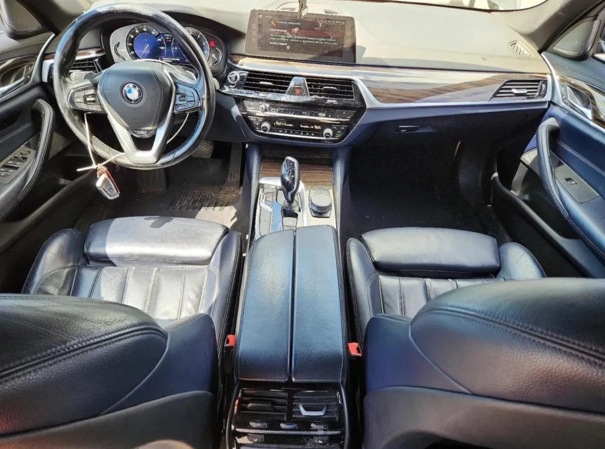 BMW 530 XI 2017
