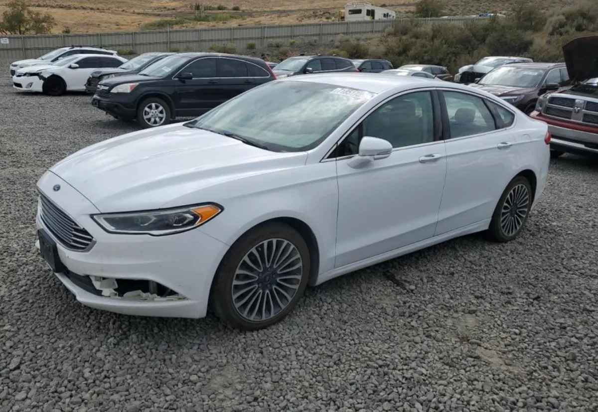 FORD FUSION SE 2018