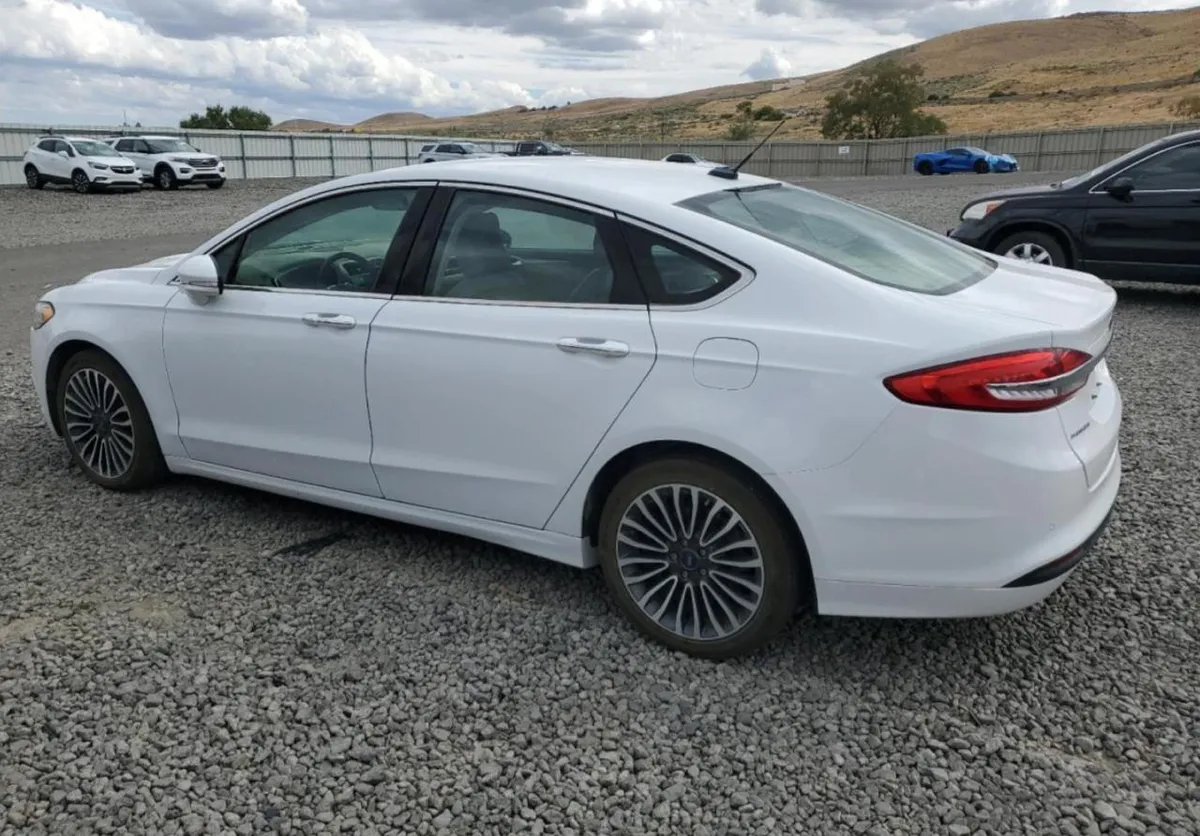 FORD FUSION SE 2018