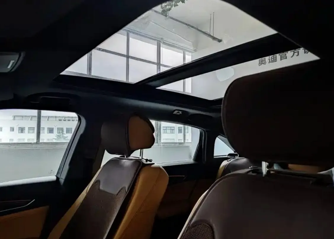 HONDA UR-V PREMIUM 2020