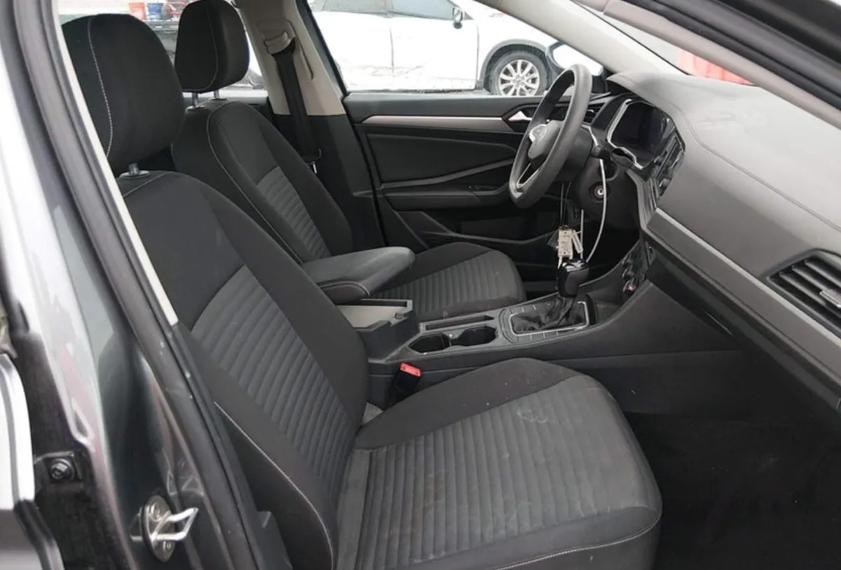 VOLKSWAGEN JETTA 2022
