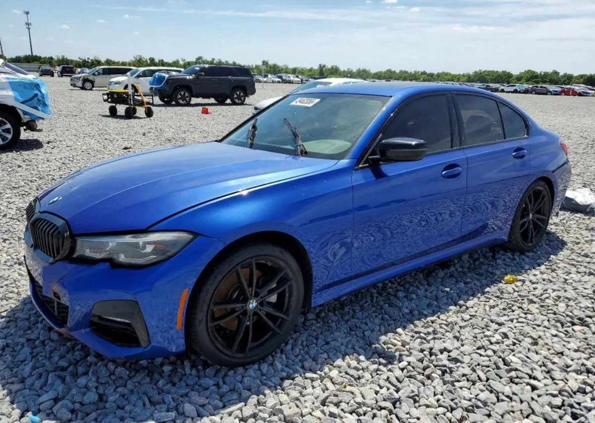 BMW 330XI 2022