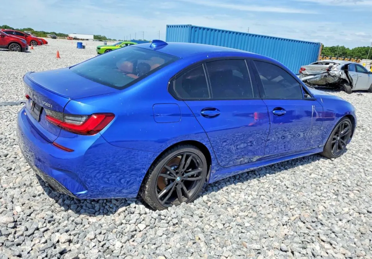 BMW 330XI 2022