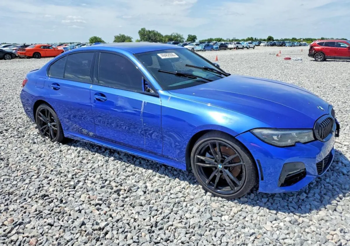 BMW 330XI 2022