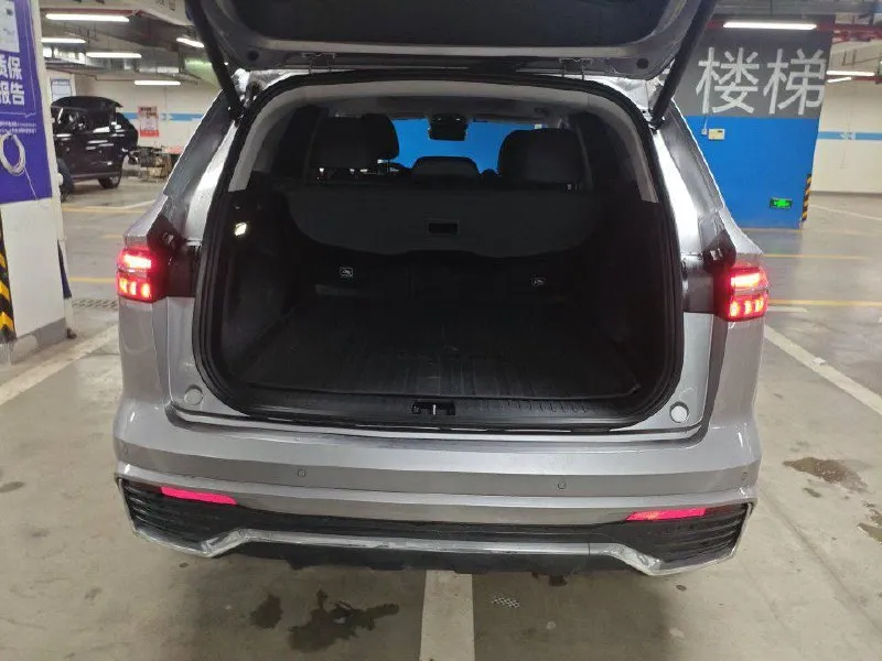 GEELY MONJARO 2023