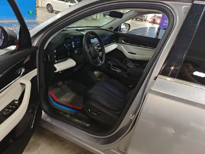 GEELY MONJARO 2023