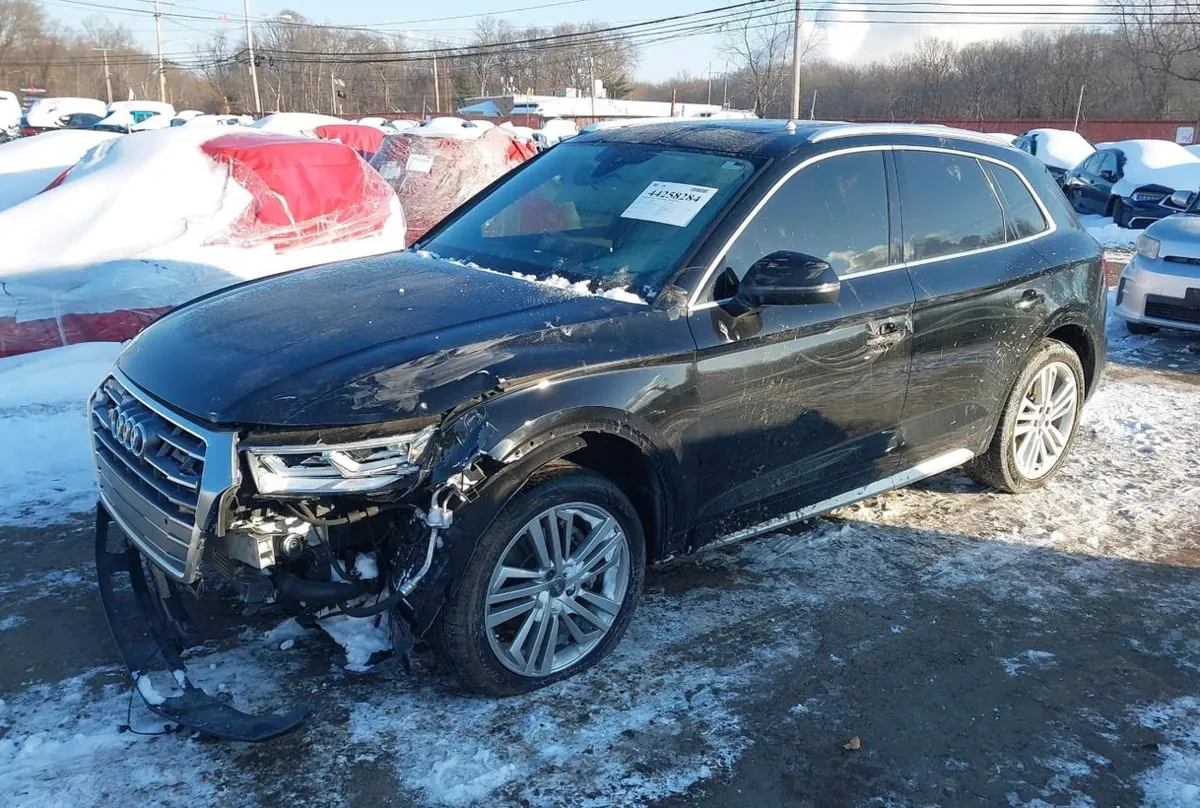 AUDI Q5 2.0T PREMIUM/2.0T TECH PREMIUM 2018