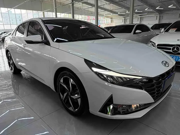 HYUNDAI ELANTRA ELITE 2023