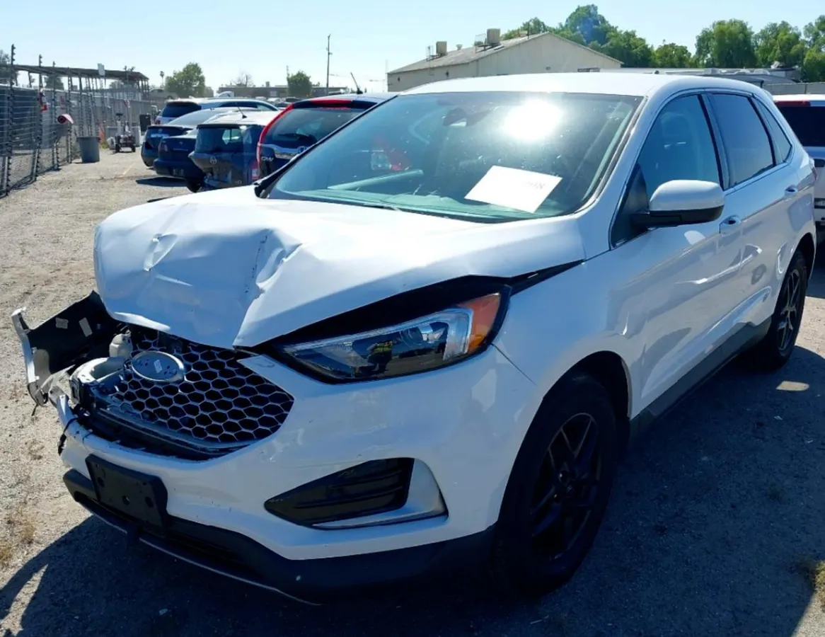 FORD EDGE SEL 2023