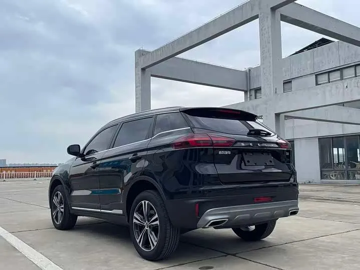 GEELY ATLAS 2022