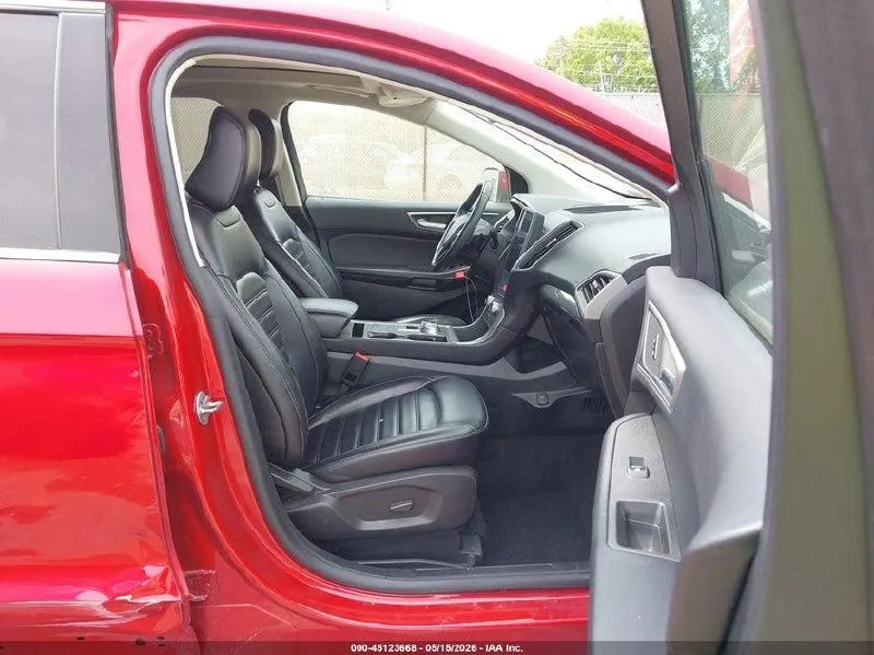 FORD EDGE SEL 2023