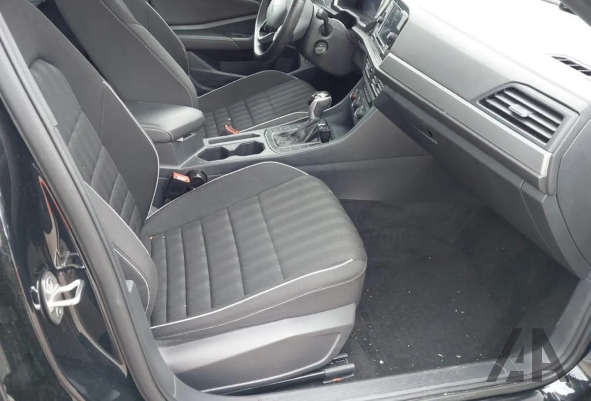 VOLKSWAGEN JETTA 2023