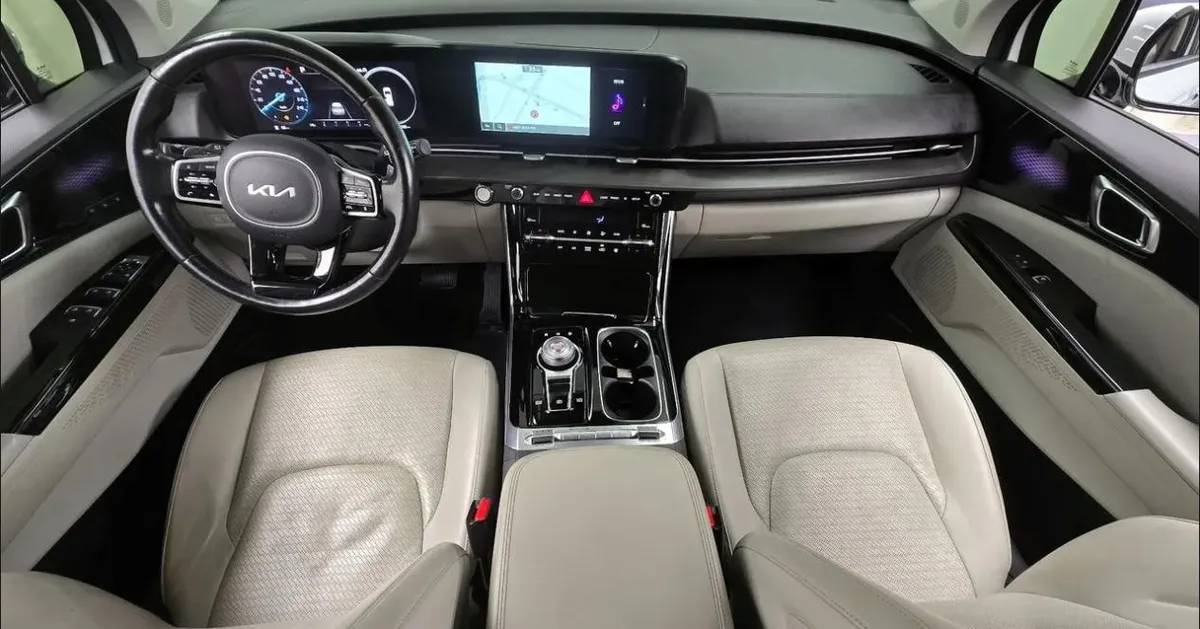 KIA CARNIVAL SIGNATURE 2022