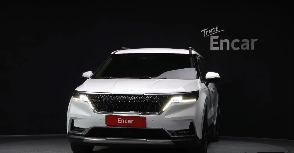 KIA CARNIVAL SIGNATURE 2022