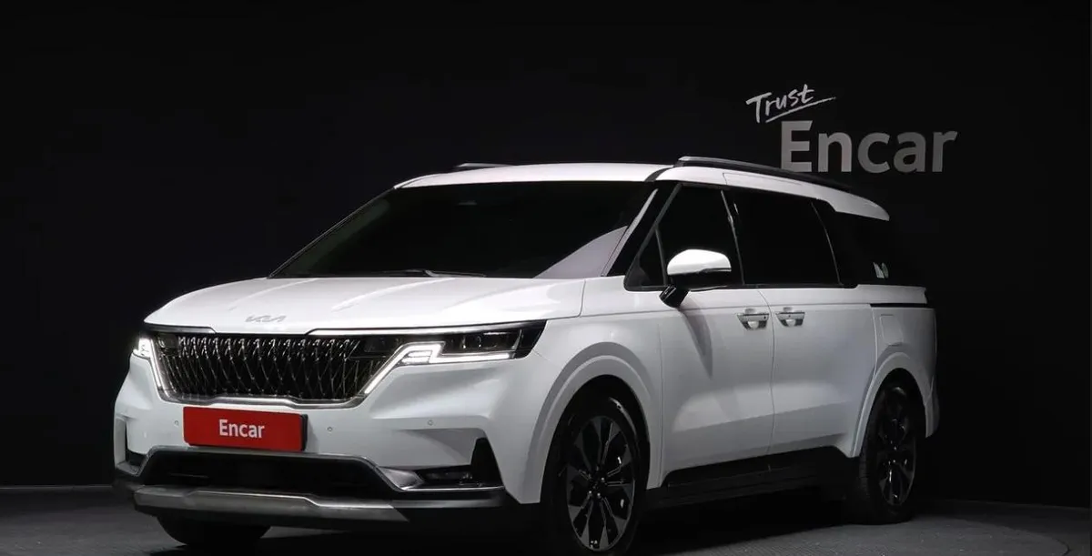 KIA CARNIVAL SIGNATURE 2022