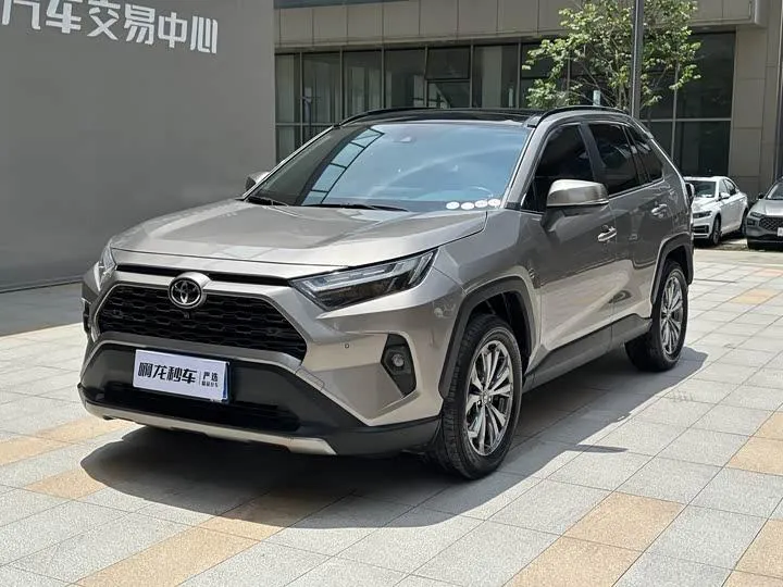 TOYOTA RAV4 2023