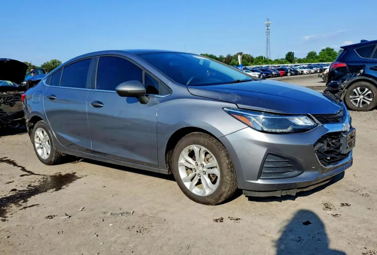 CHEVROLET CRUZE LT 2019