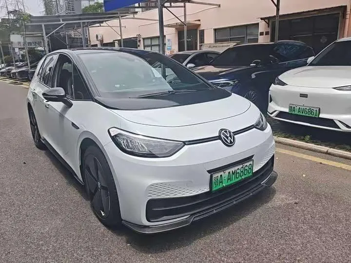 VOLKSWAGEN ID 2024